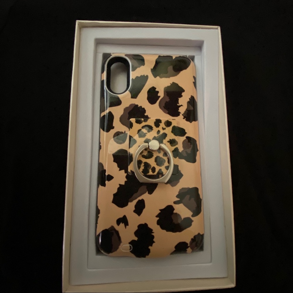 🛑SOLD🛑NEW IPhone X Charging Case